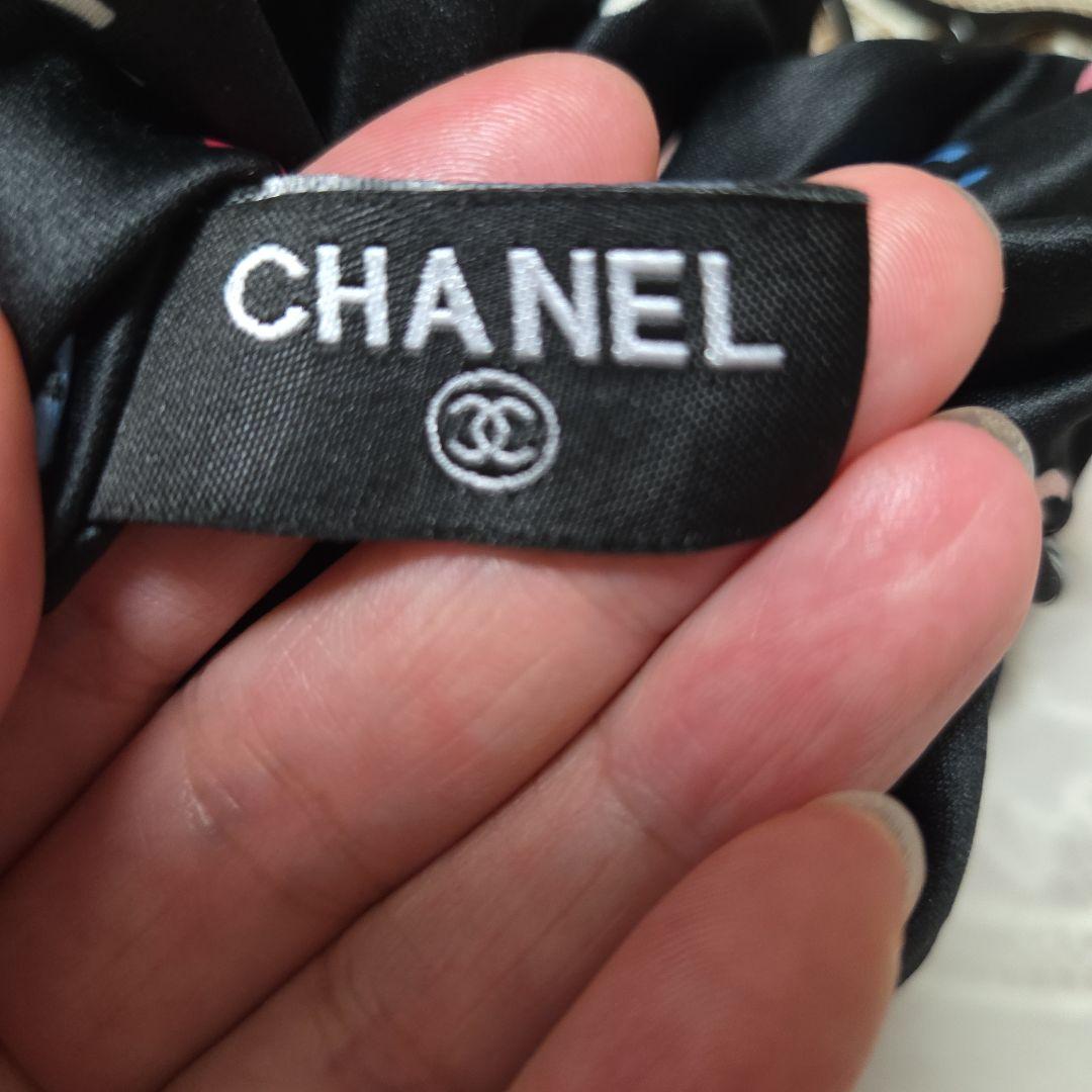 新品未使用ノベルティCHANEL シャネルロゴ プリントシュシュ３点セット送料込