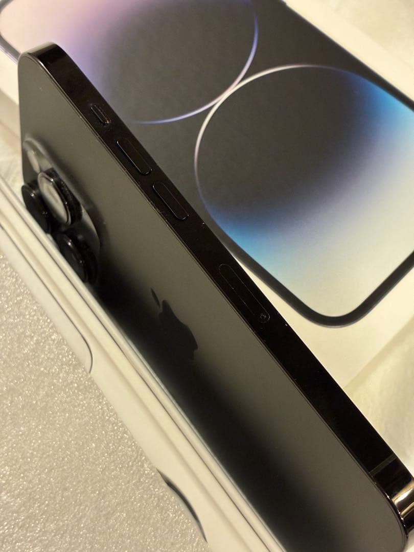 美品Apple iPhone 14 Pro 256GB バッテリー85%