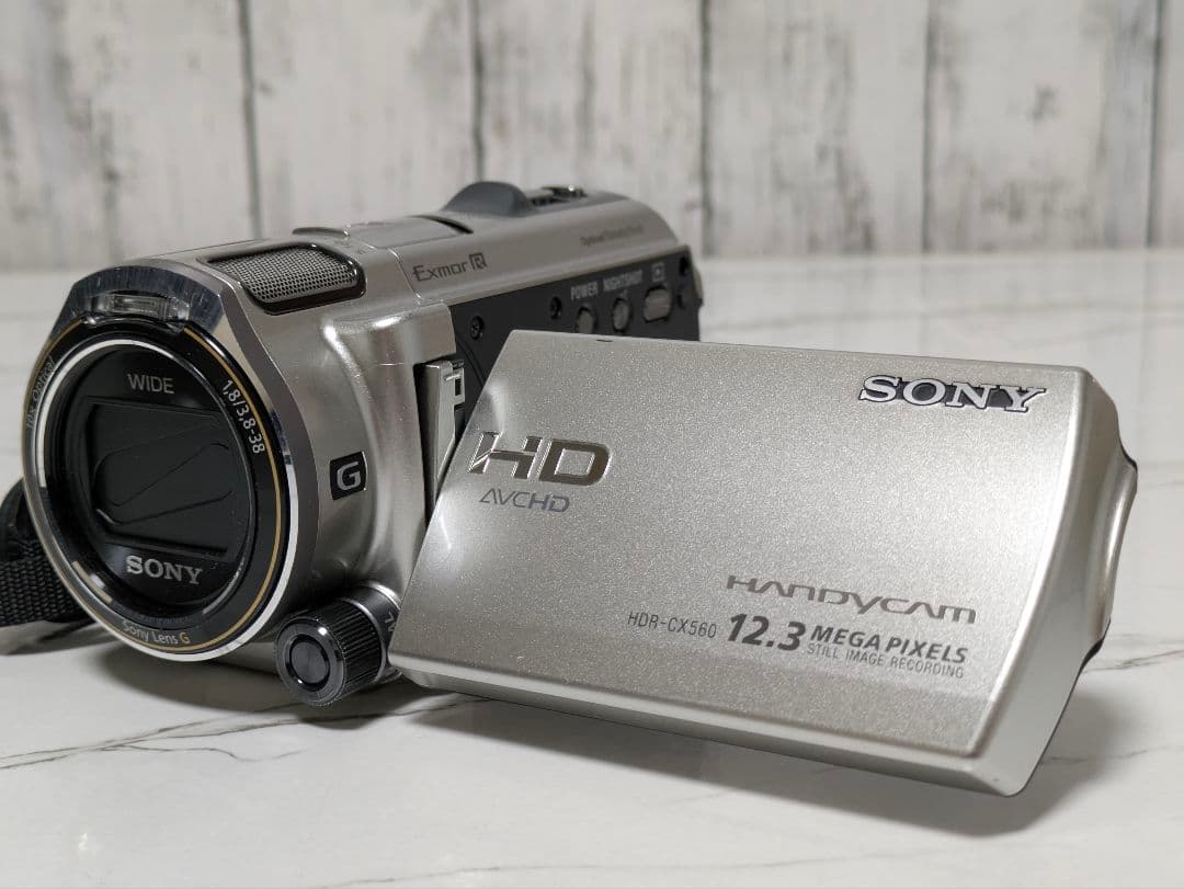 ② SONY　HDR-CX560V