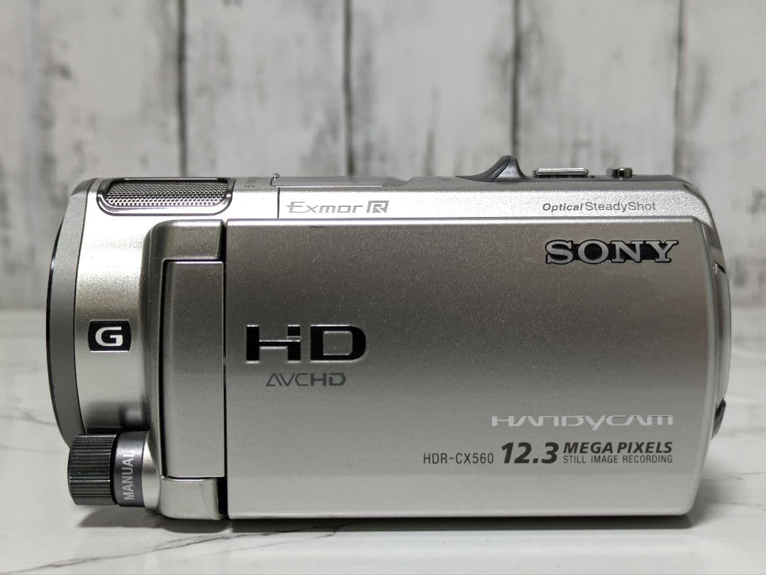 ② SONY　HDR-CX560V