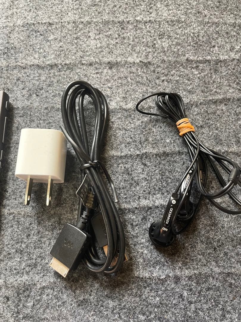 美品　SONY NW-A45 デジタルオーディオプレーヤー ウォークマン