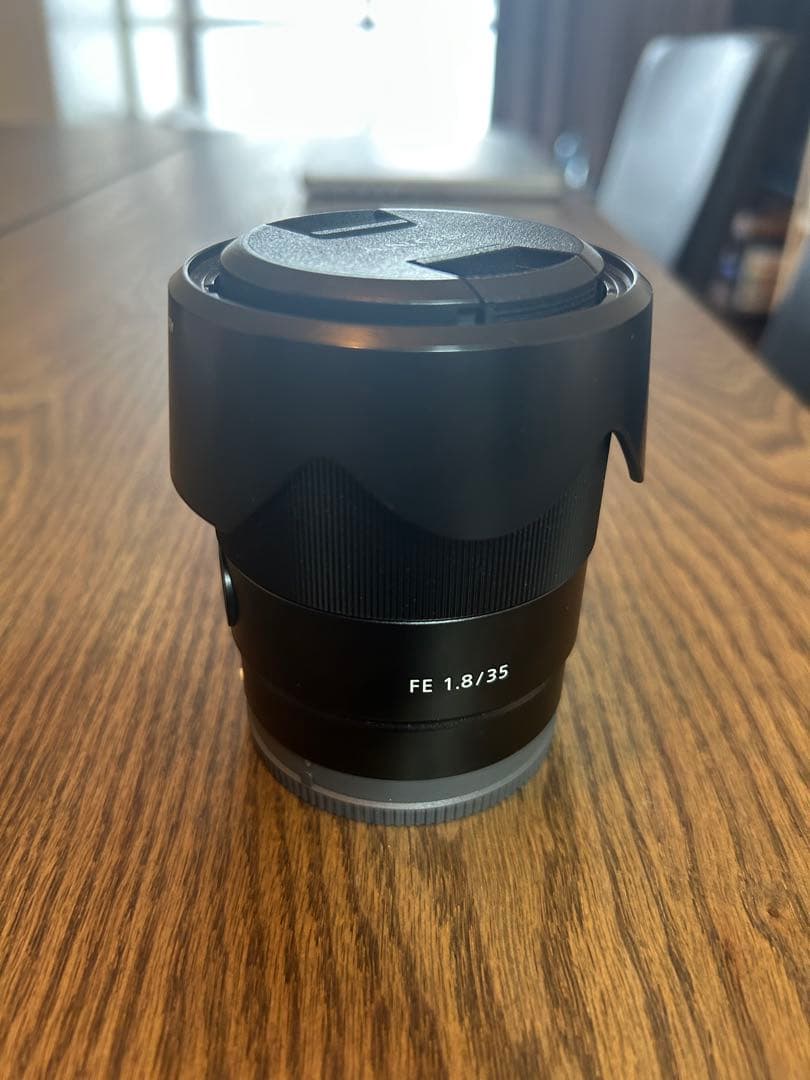 【美品】SONY FE35mm F1.8 SEL35F18F純正フード　キャップ