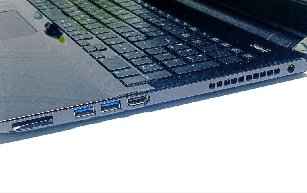 超大容量1TB‼️YouTube✨薄型✨カメラ付黒ブラックノートパソコン✨設定済