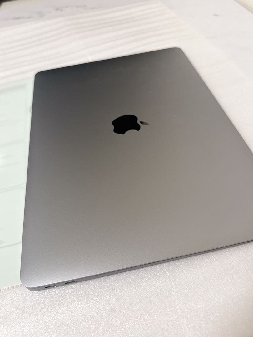 MacBook本体 Apple MacBook Air (M1, 2020) 8G 1TB mac