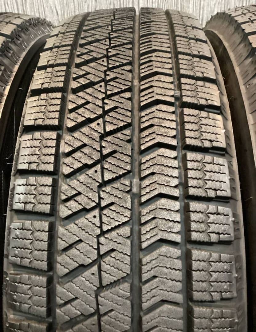 バリ溝 ブリヂストン スタッドレス VRX2 155/65R14 2022年