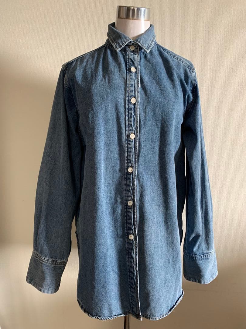 ❣️新年特価7日迄未使用タグ付きIENA デニムベーシックシャツ ブルー　追加分