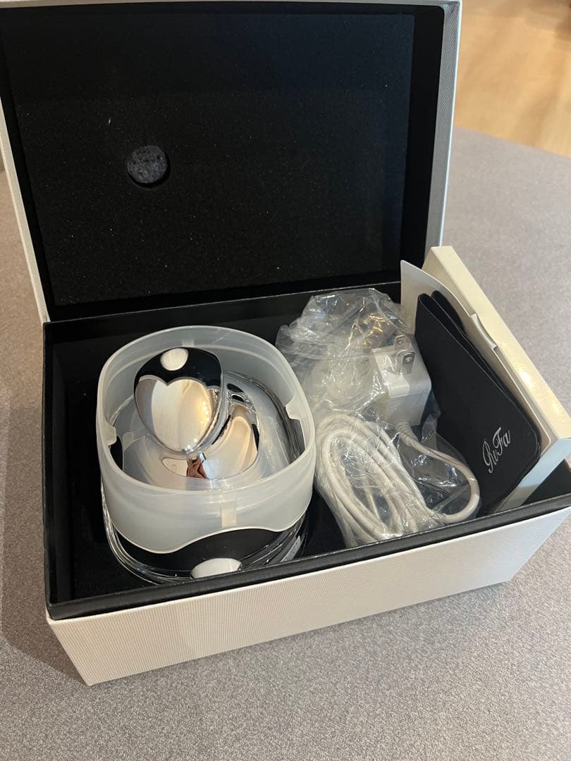 ボディ・フェイスケア ReFa GRACE HEAD SPA