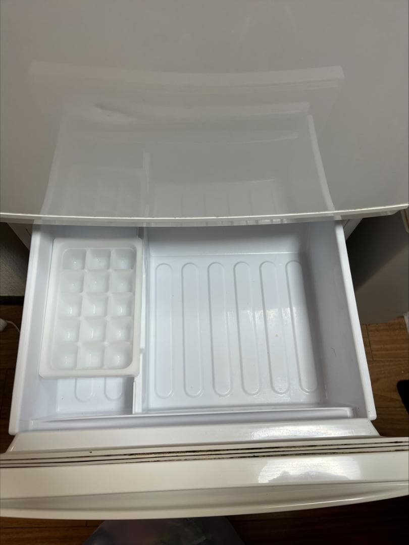 【たのメル便】SHARP製冷蔵庫 SJ-D14A-W 137L