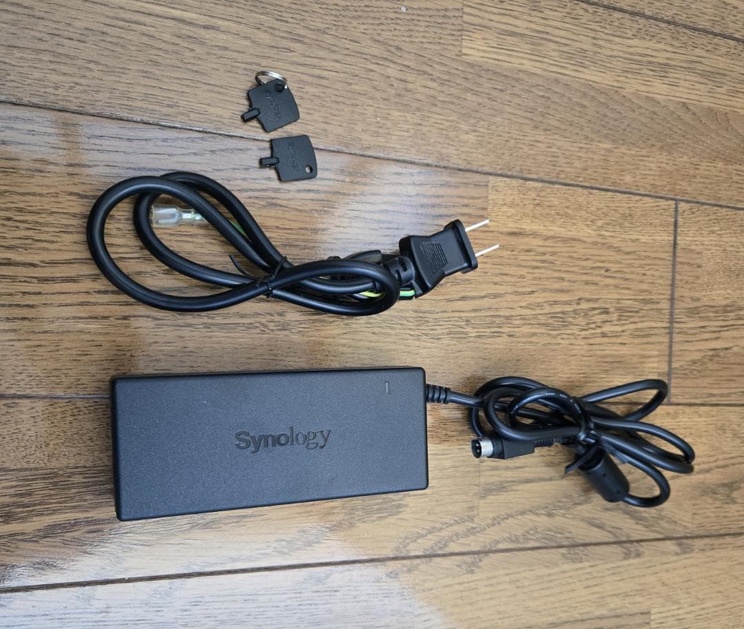 Synology DS920+ NAS 4ベイ