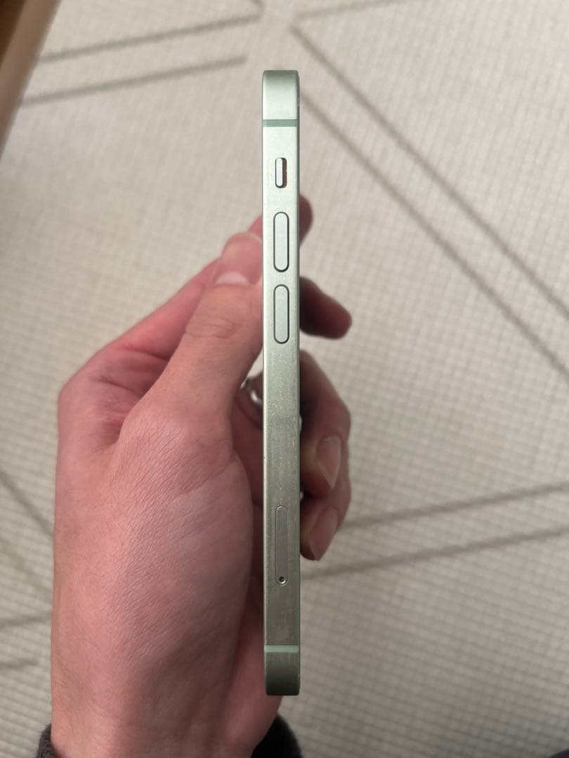 【ジャンク】iPhone12mini 64GB グリーン（アウトカメラ不調）