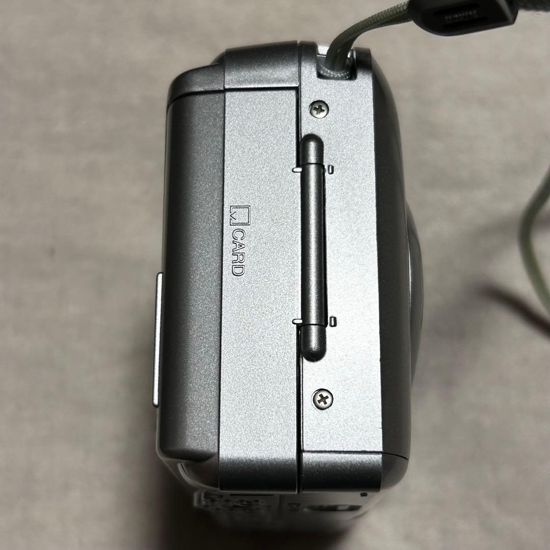 デジタルカメラ NIKON coolpix 2000