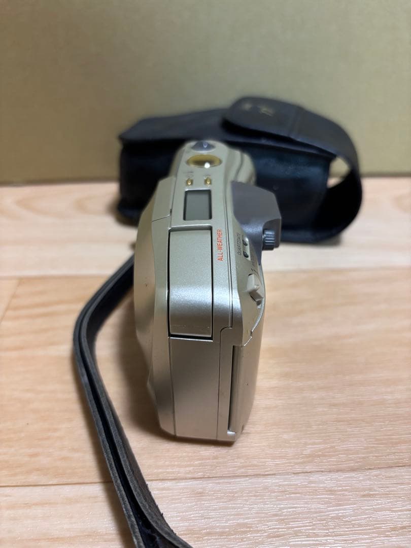 Olympus(オリンパス) μ [mju:] ZOOM 140 VF カメラ