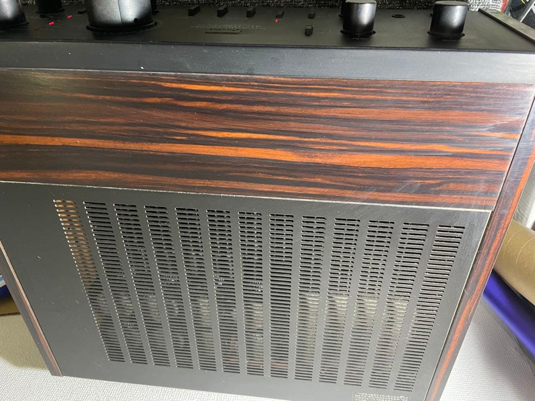 JiJi 様の専門　AU-D907F サンスイインテグレーテッドアンプ