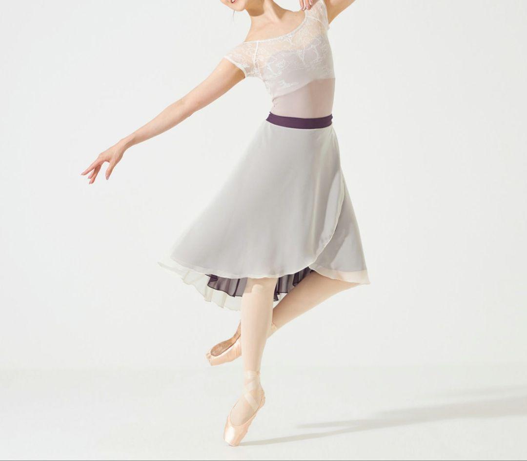 三が日限定値下げ　チャコット　高田茜　コラボ　フレンチスリーブレオタード　アリス