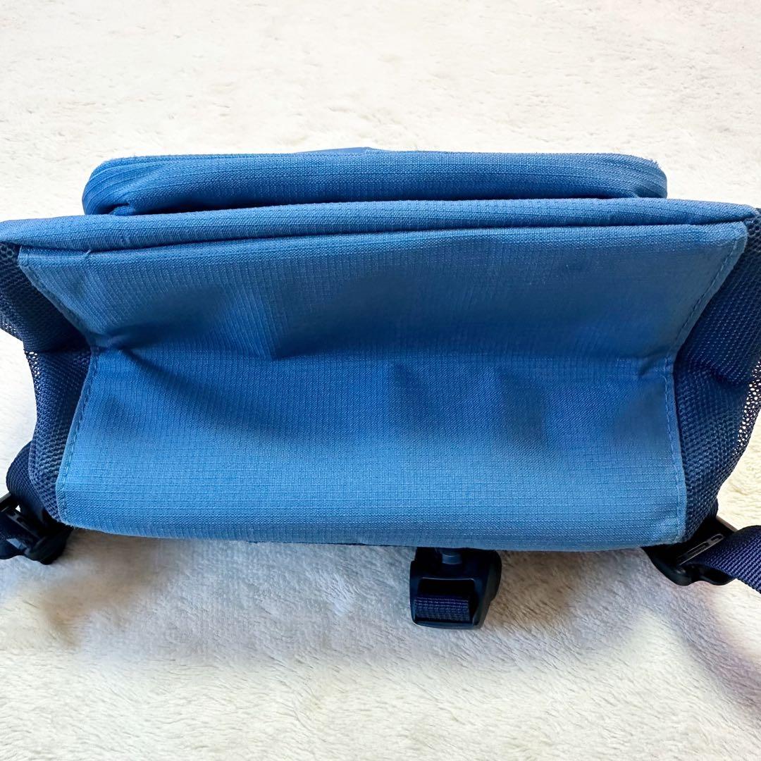 美品 familiar キッズ リュック ライトブルー 飛行機