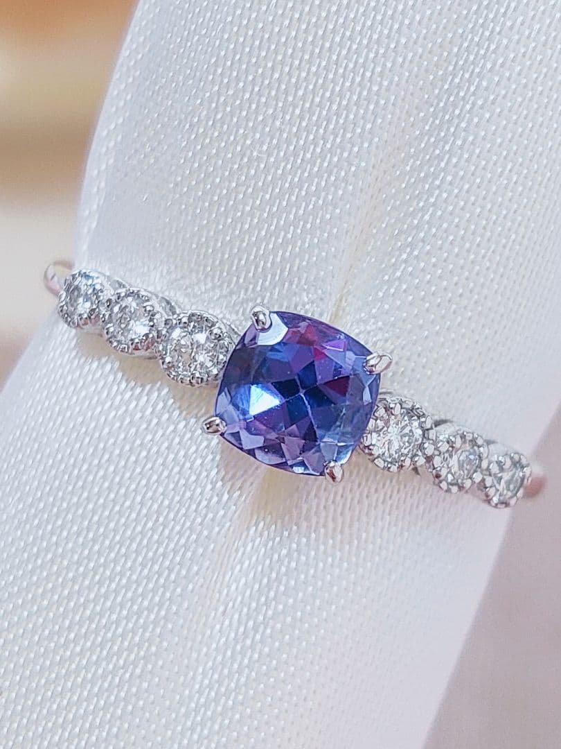 未使用品 pt900 天然タンザナイト ダイヤモンド リング