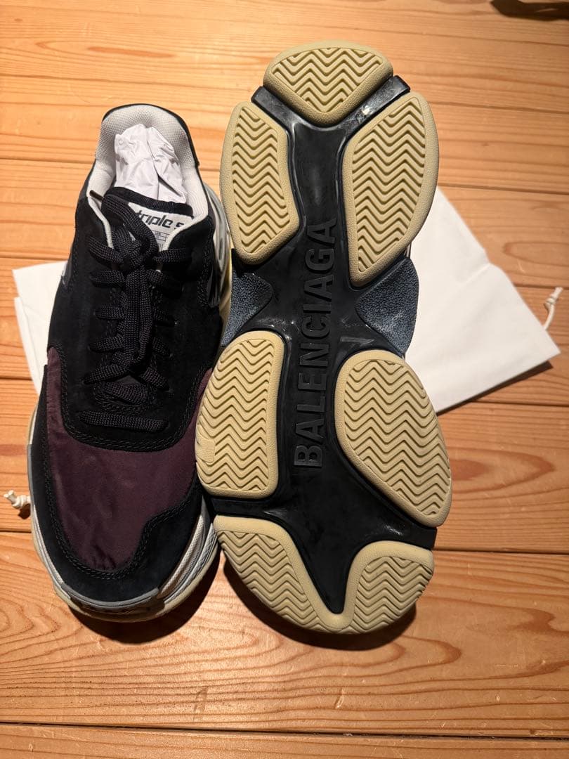 新品　BALENCIAGA Triple S ブラック/パープル