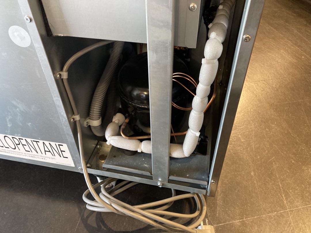 「2023年製・高年式！状態良好のPanasonicコールドテーブル」