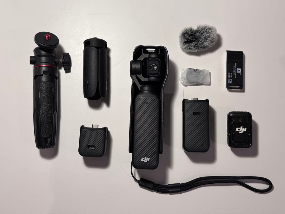 DJI Osmo Pocket 3 本体 ＋ 付属品（箱・コード無し）