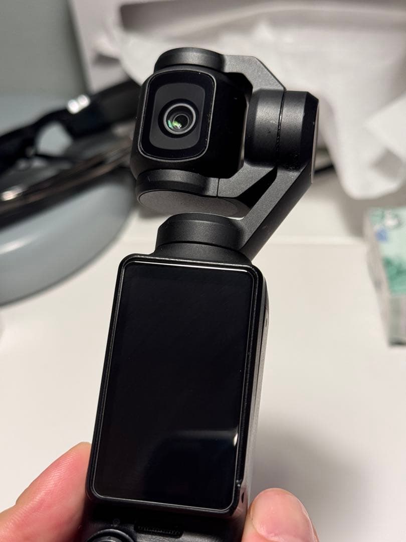DJI Osmo Pocket 3 本体 ＋ 付属品（箱・コード無し）
