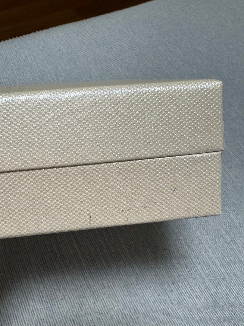 Refa 4 CAXA リファフォーカッサ