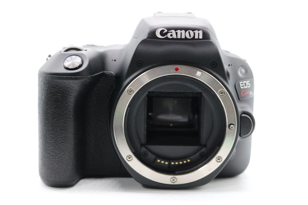 美品 【Canon EOS Kiss X9 ダブルレンズセット】 安心保証あり