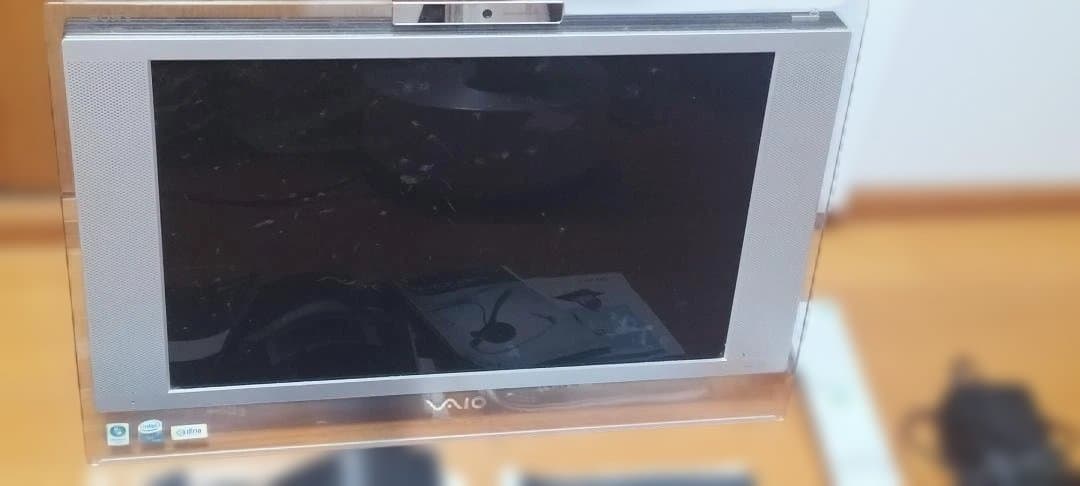 VAIO デスクトップPC 本体　地デジTVリモコン付き　（ジャンク）