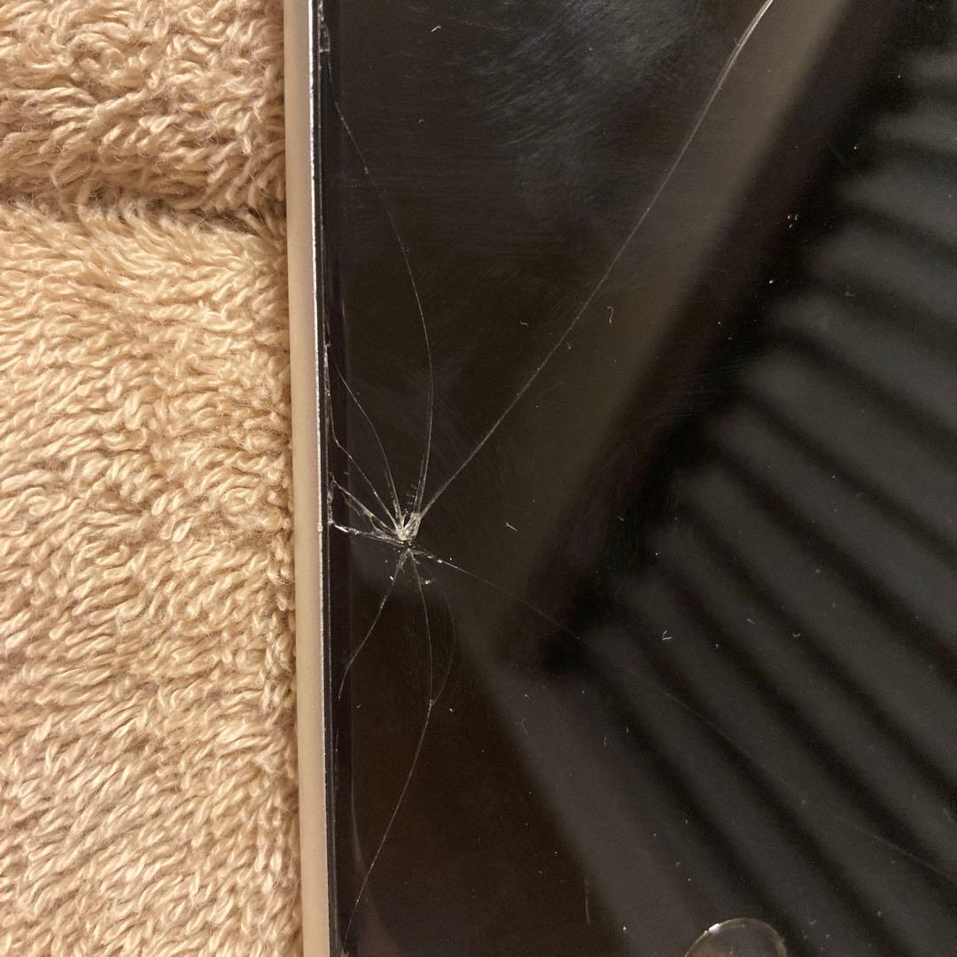 iPhone SE2 128GB SIMフリー