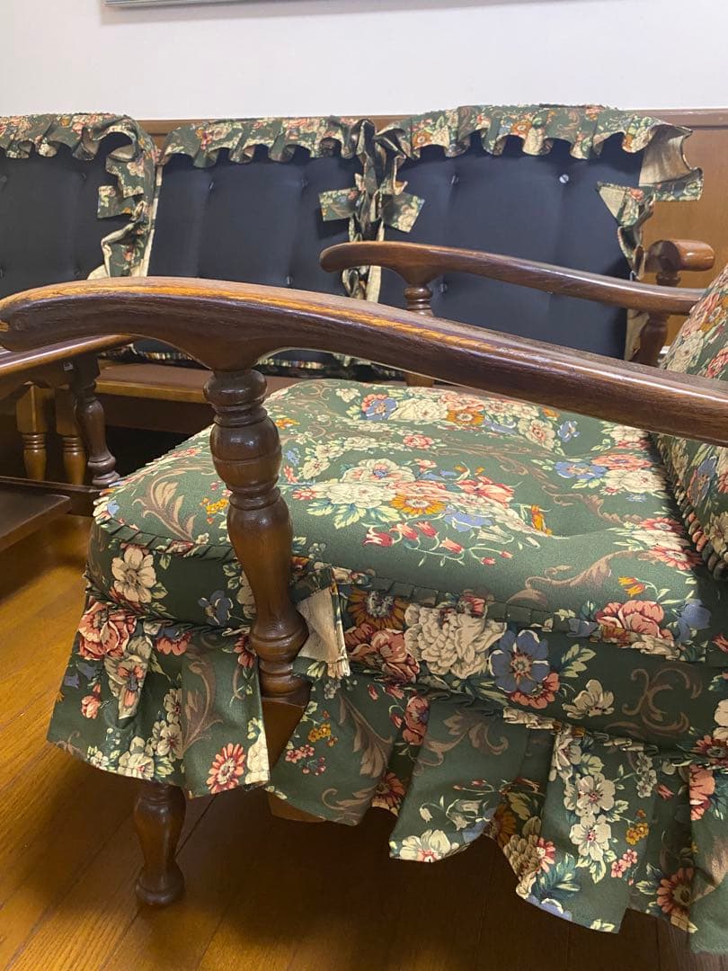 【Okami】飛騨の家具　両手摺つき　1脚