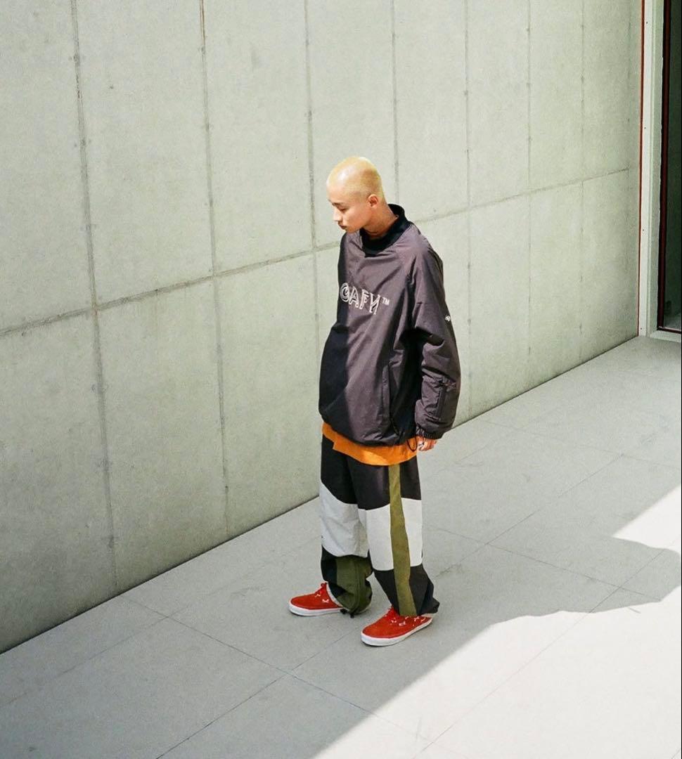 GAFH スノーボードウェア　プルオーバー　ブラック