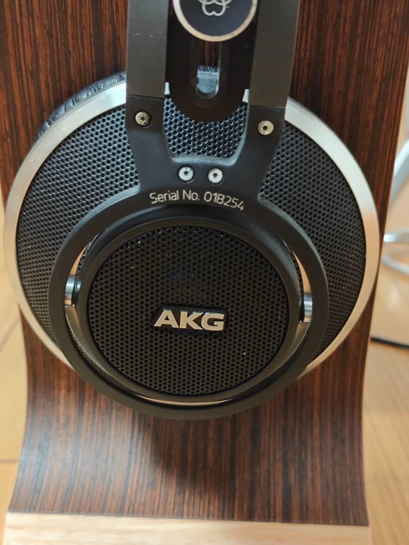 ヘッドホン AKG K812 Y3