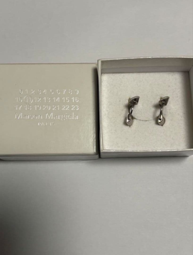 マルジェラ フープピアス シルバー