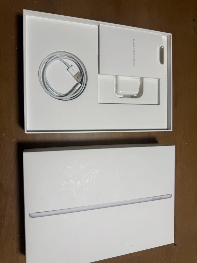 Apple iPad 第7世代　32GB　wifiモデル 付属品一式