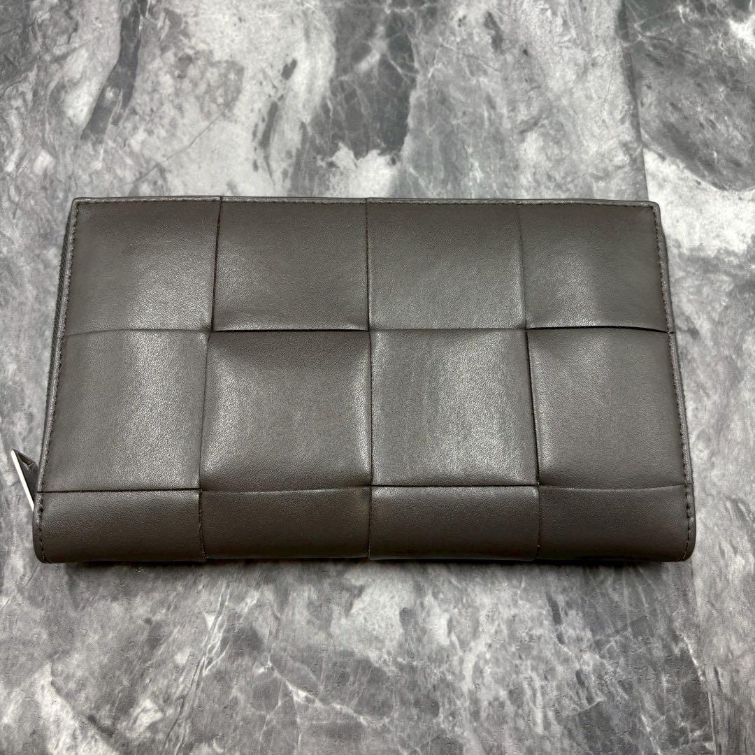 極美品✨ボッテガヴェネタ　マキシ　長財布