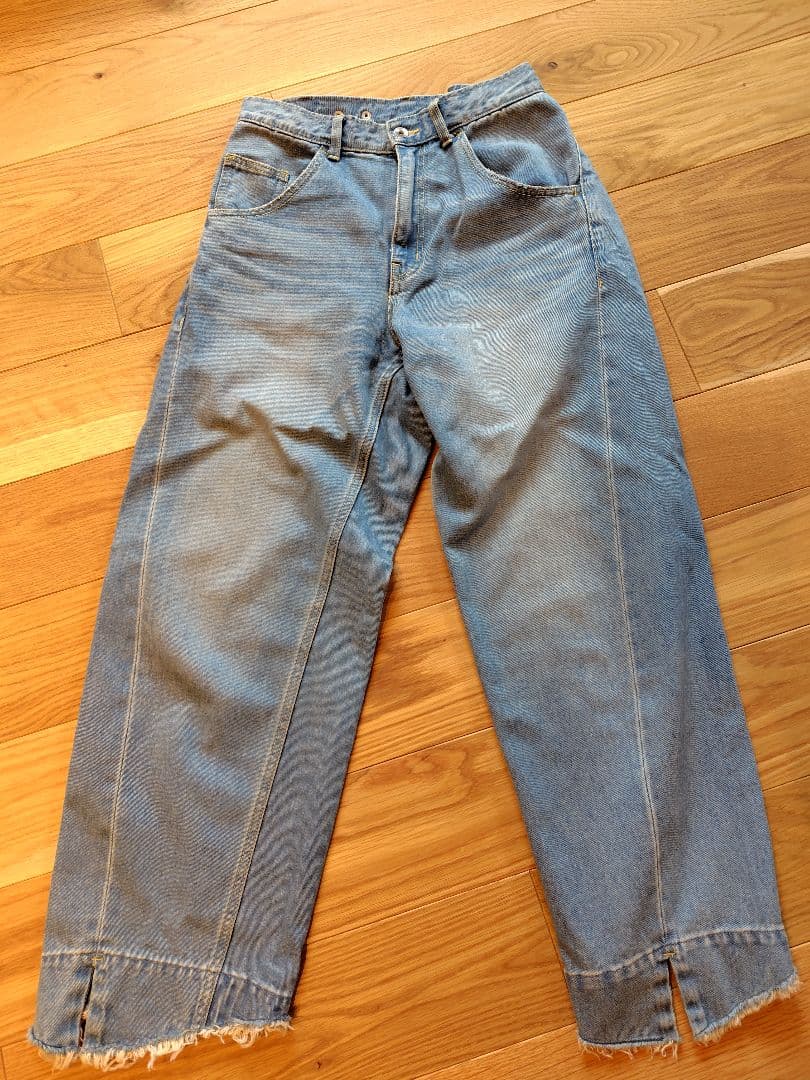 ADAM ET ROPE ワイドストレートデニム