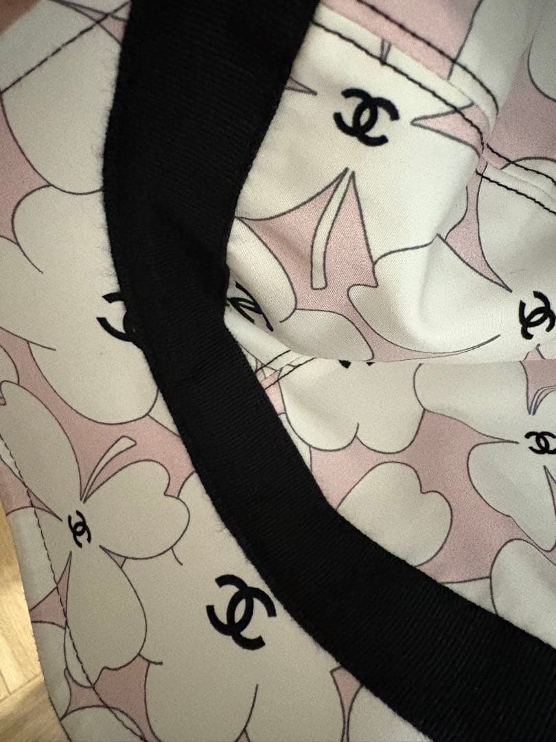 CHANEL 黒 ベースボールキャップ