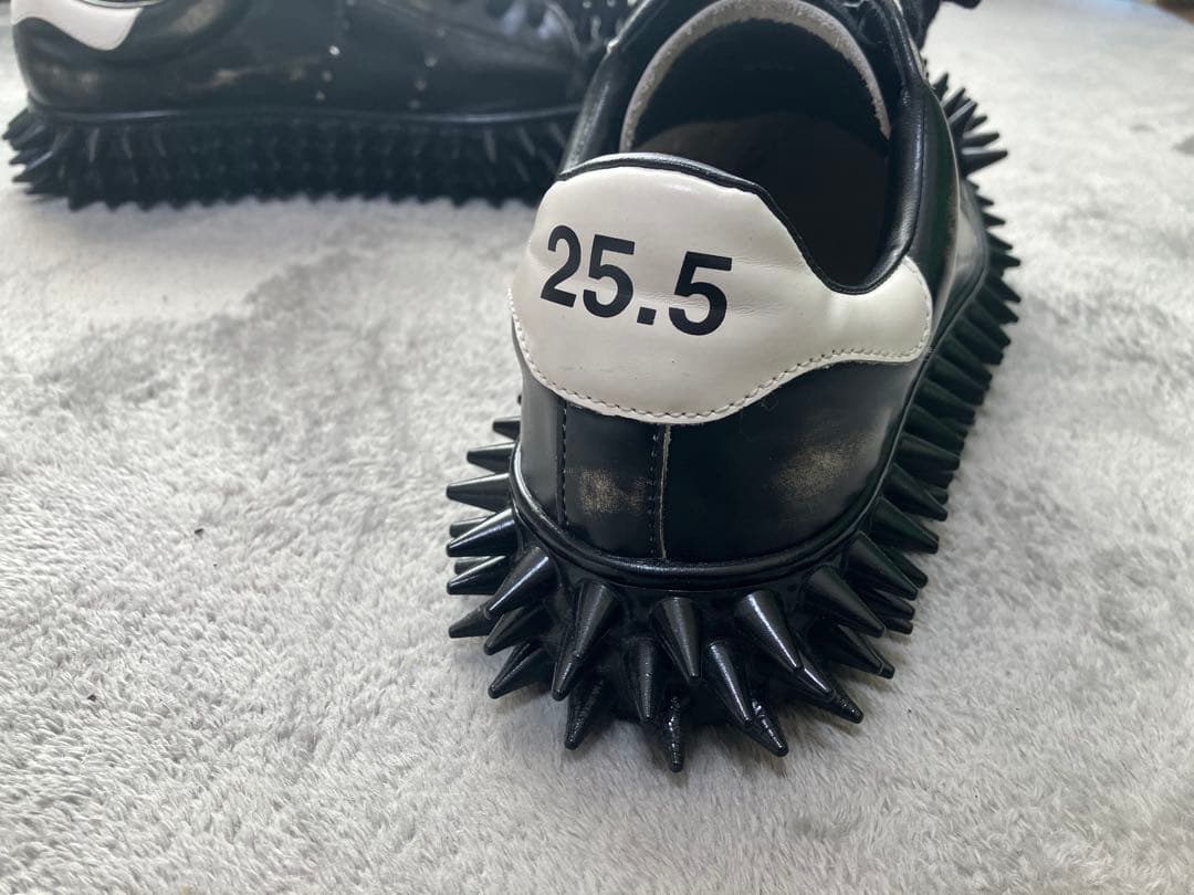【付属品完備】 SPIKY LEATHER SNEAKER 【doublet】