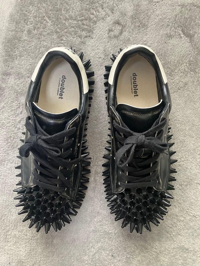 【付属品完備】 SPIKY LEATHER SNEAKER 【doublet】