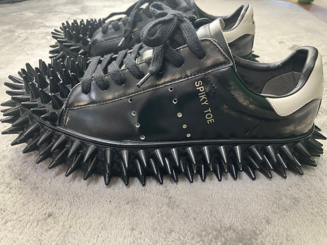 【付属品完備】 SPIKY LEATHER SNEAKER 【doublet】