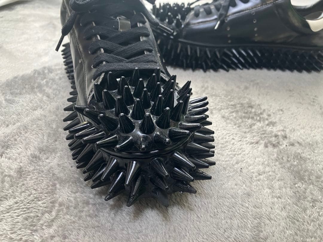 【付属品完備】 SPIKY LEATHER SNEAKER 【doublet】