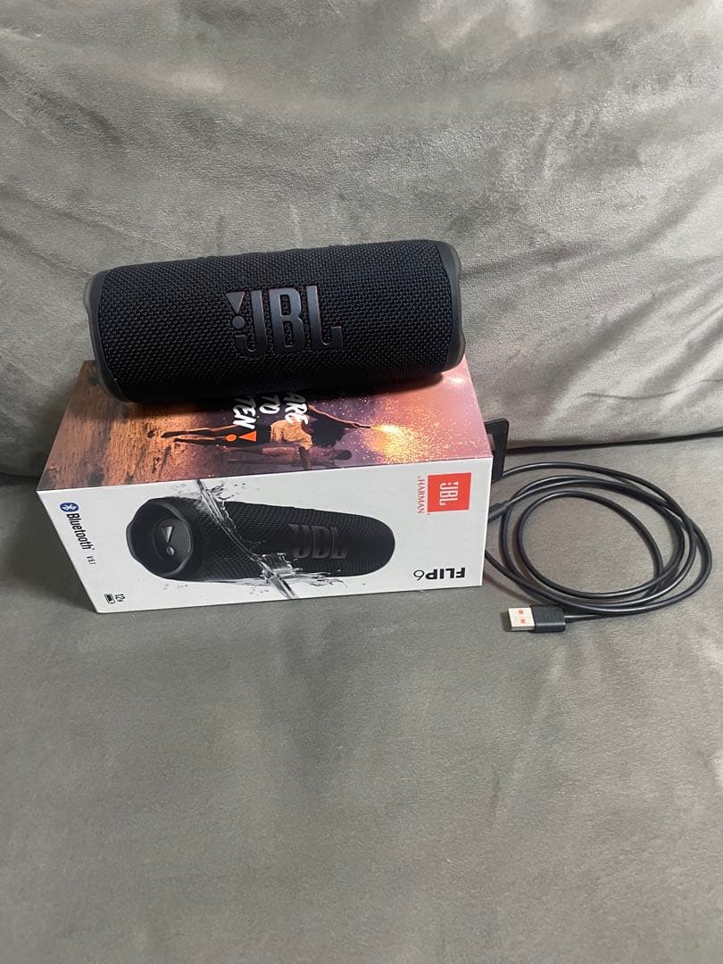 JBL FLIP ワイヤレススピーカー 本体