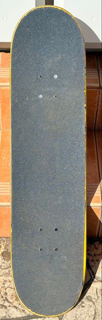 【美品】スケートボード　コンプリート　ポーラー　8インチ