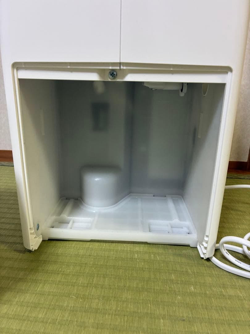 2025年製 アイリスオーヤマ 衣類乾燥除湿機 【エコメルカリ便希望】