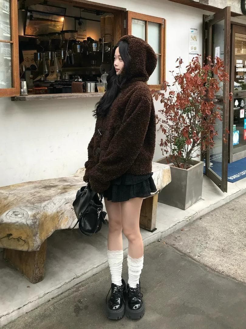 emmy同型 プードルファータッチボタンコート