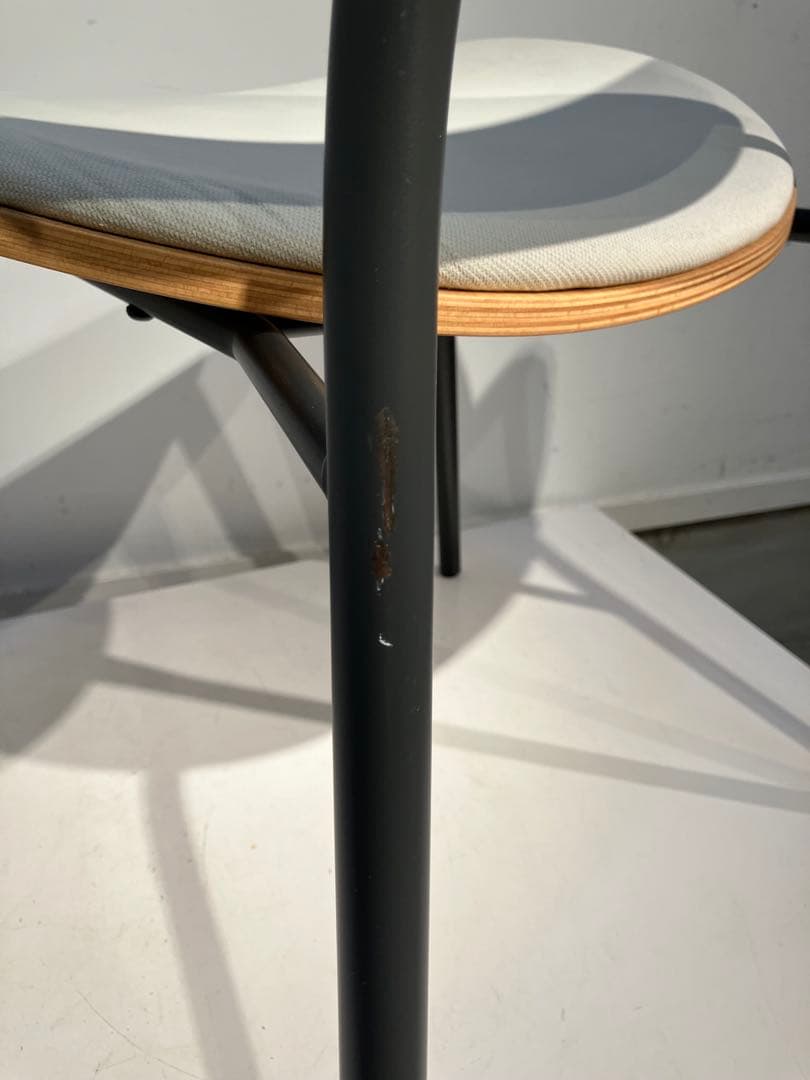 イノベーター エクタ チェア innovator Akta、北欧、アクタス