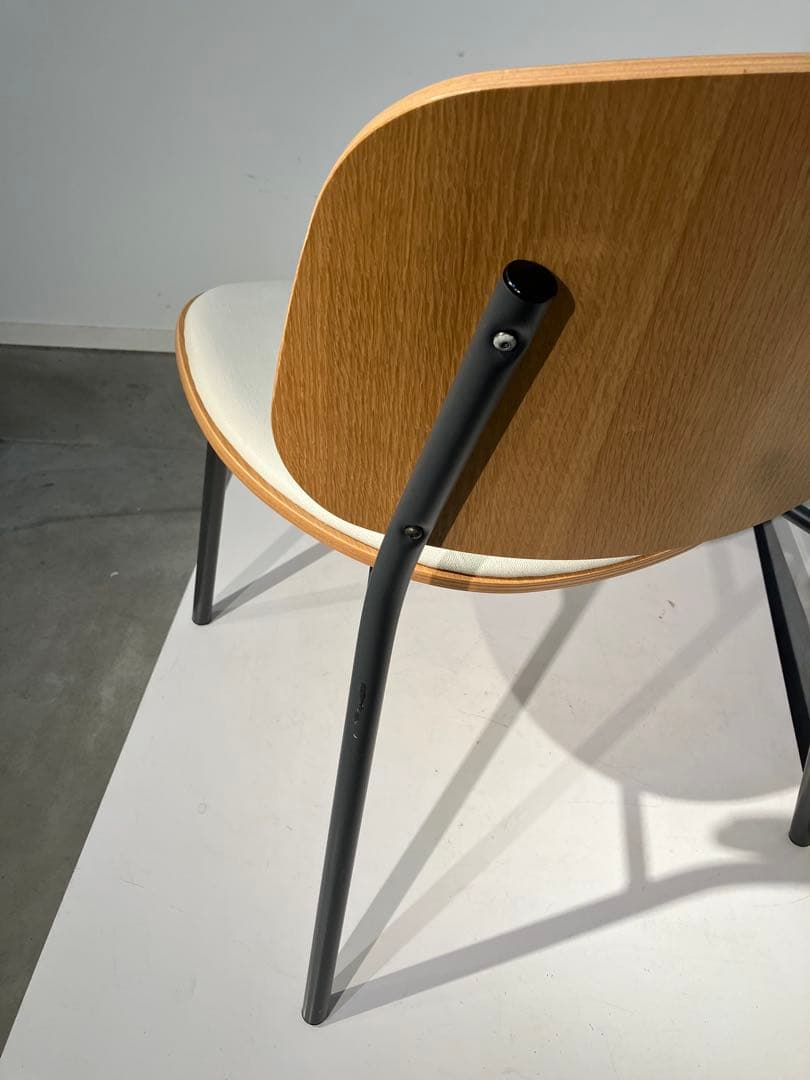 イノベーター エクタ チェア innovator Akta、北欧、アクタス