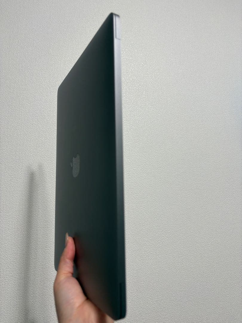 美品　MacBook Pro13 本体　2017年式