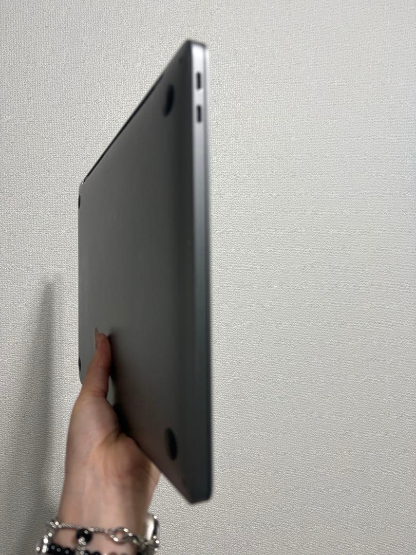 美品　MacBook Pro13 本体　2017年式