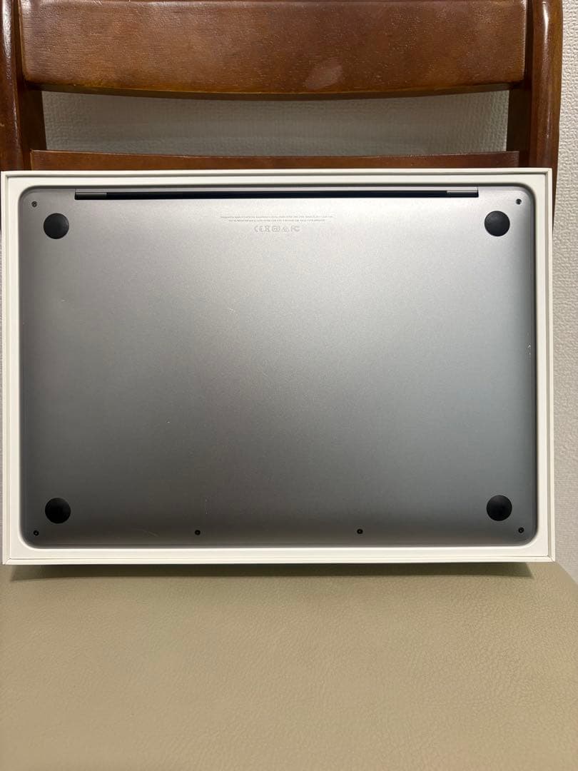 美品　MacBook Pro13 本体　2017年式