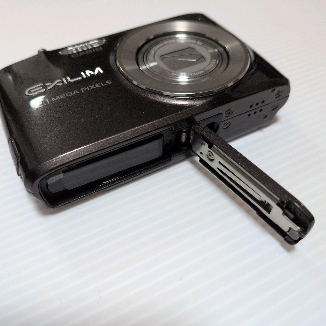 CASIO EXILIM EX-Z400 デジカメ コンデジ BN色　ブラウン